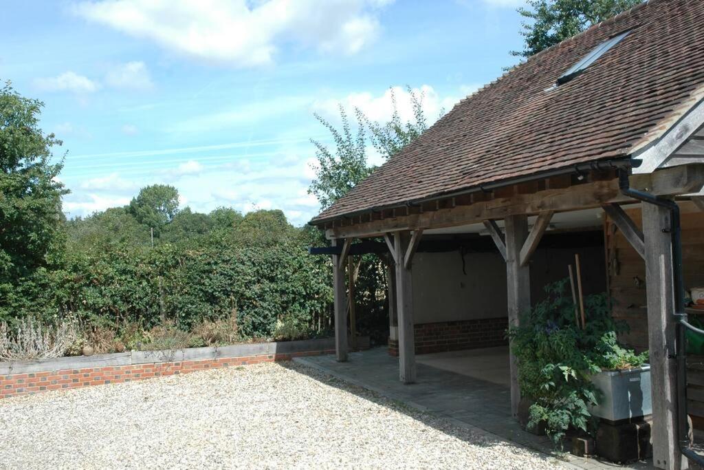 Cowslip Barn Annexe, Countryside Stay Near 奇切斯特 外观 照片